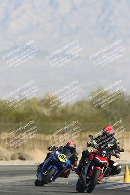 media/Oct-30-2025-Racers Edge (Thu) [[dabbdaf680]]/3-B Group/Session 2 Turn 2/